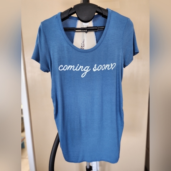 "coming Soon" Blue and Floral Maternity Top, Women's Small (Maternity) - Picture 8 of 11
